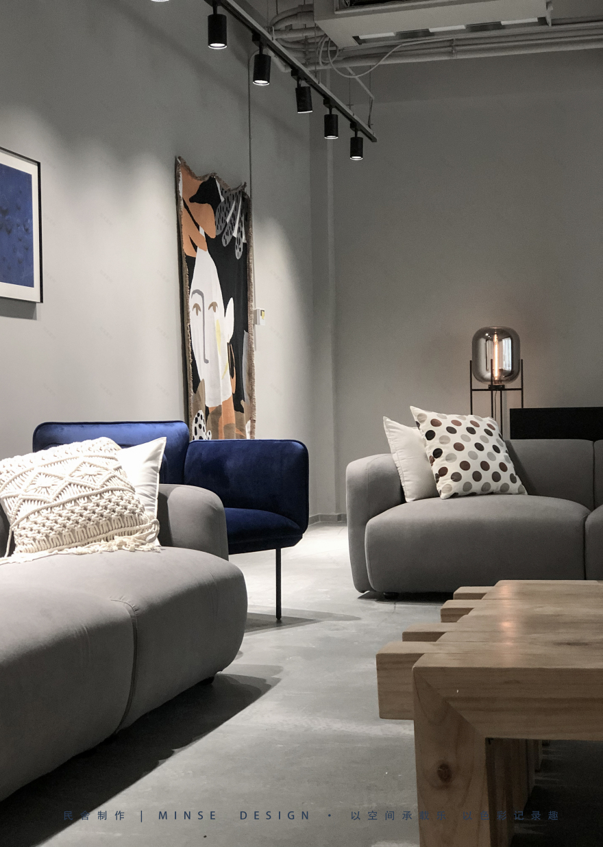 “富春江畔的克莱因蓝空间”-36