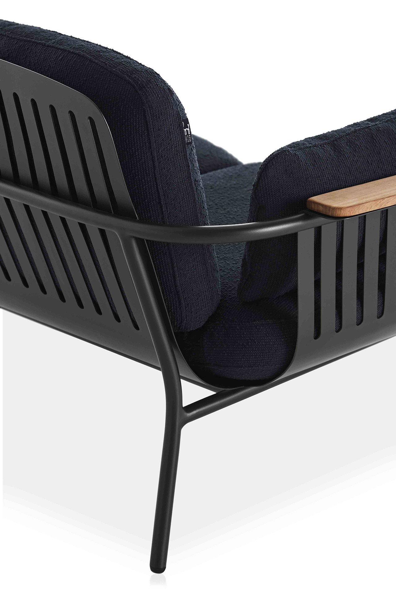 CAPA 户外家具 | 北欧设计与地中海生活方式的完美融合-11