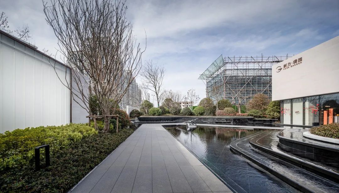 狭小场地内的丰富空间层次 | 新力·璞园-27