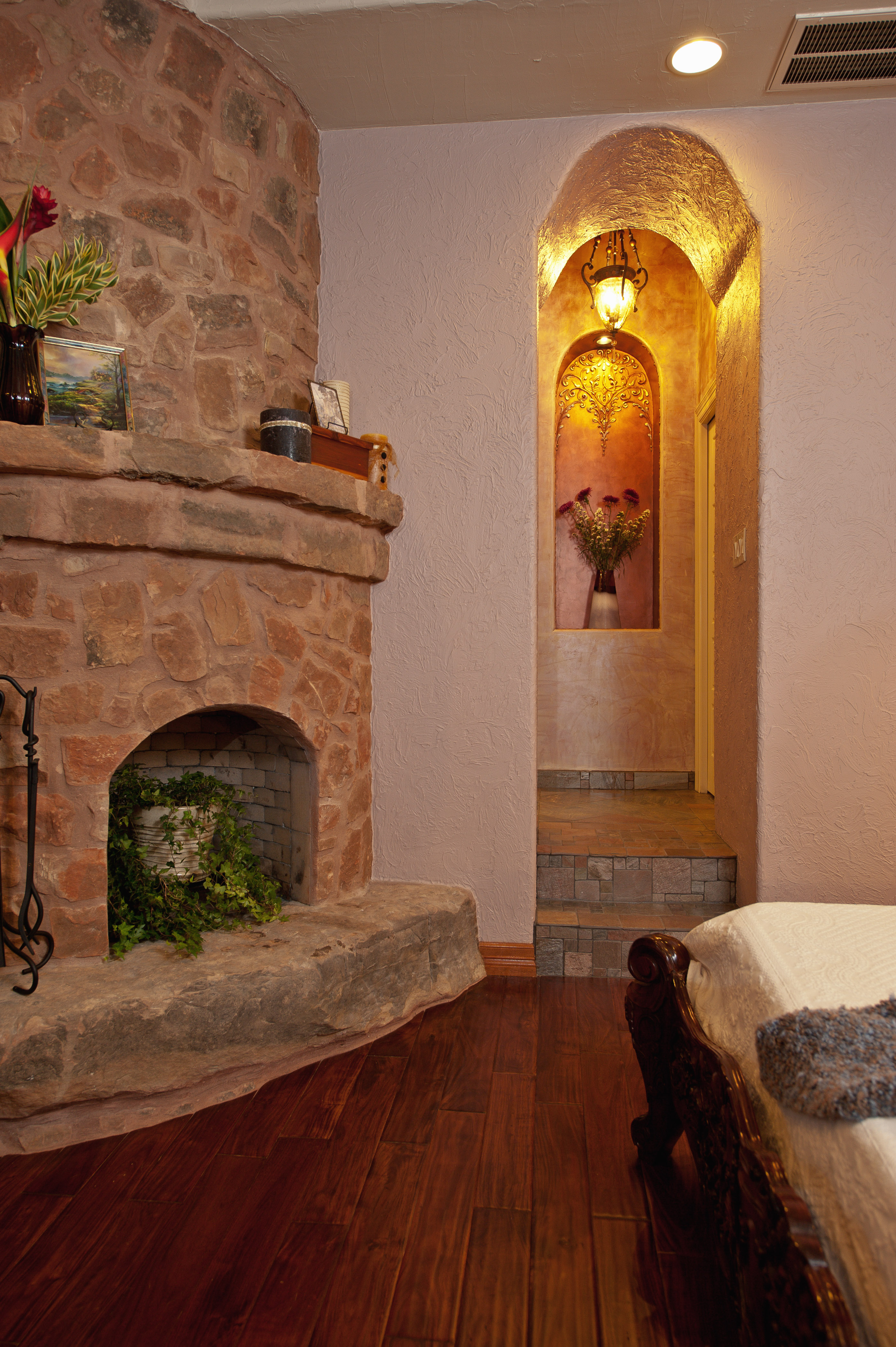 The High Road | Elliot Johnson, AIA-52