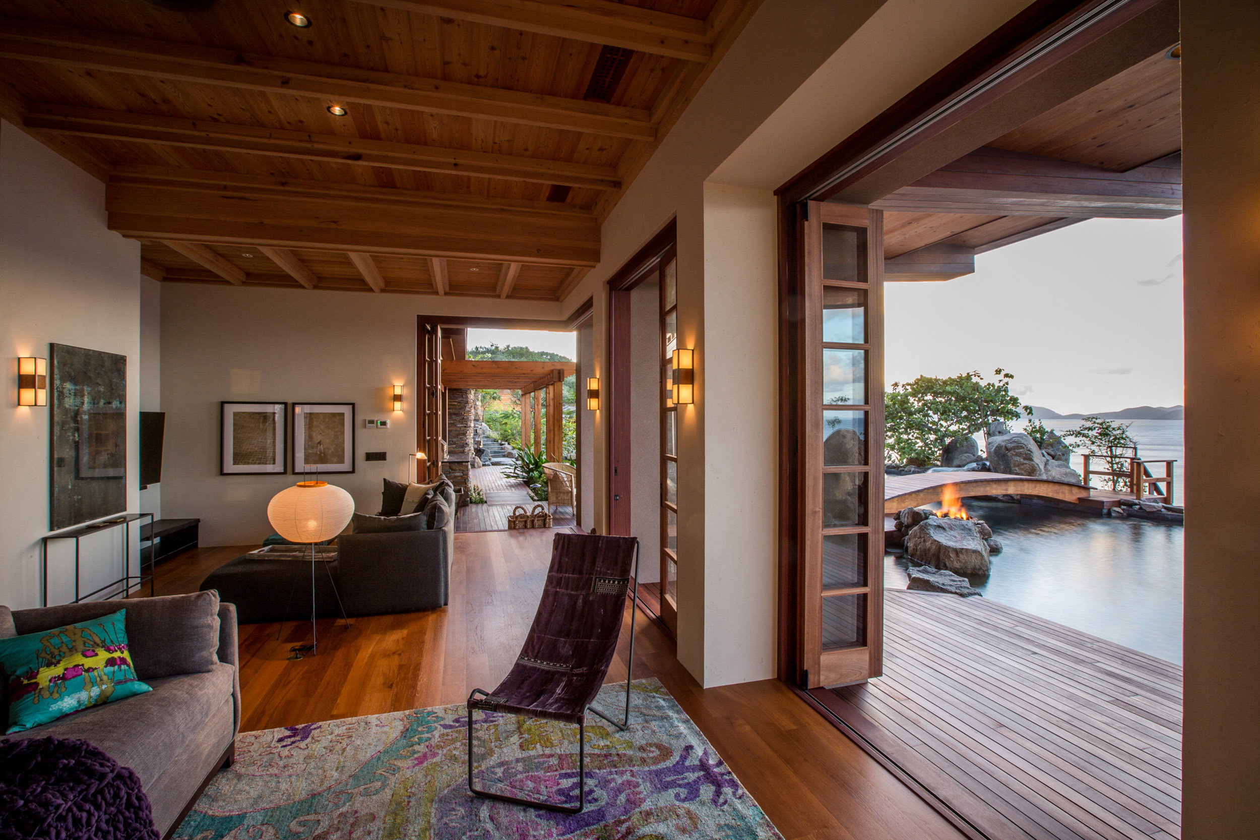 Kurisu International-5