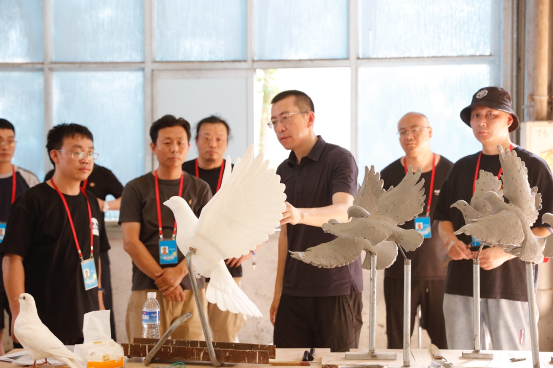 无上荣光！设计师讲述抗战胜利80周年纪念大会中的美院故事！-72