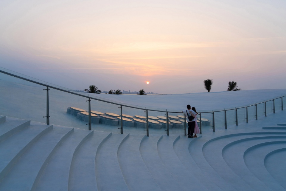 海口“天空之山”滨海驿站——浪漫海景与大地艺术完美融合-76