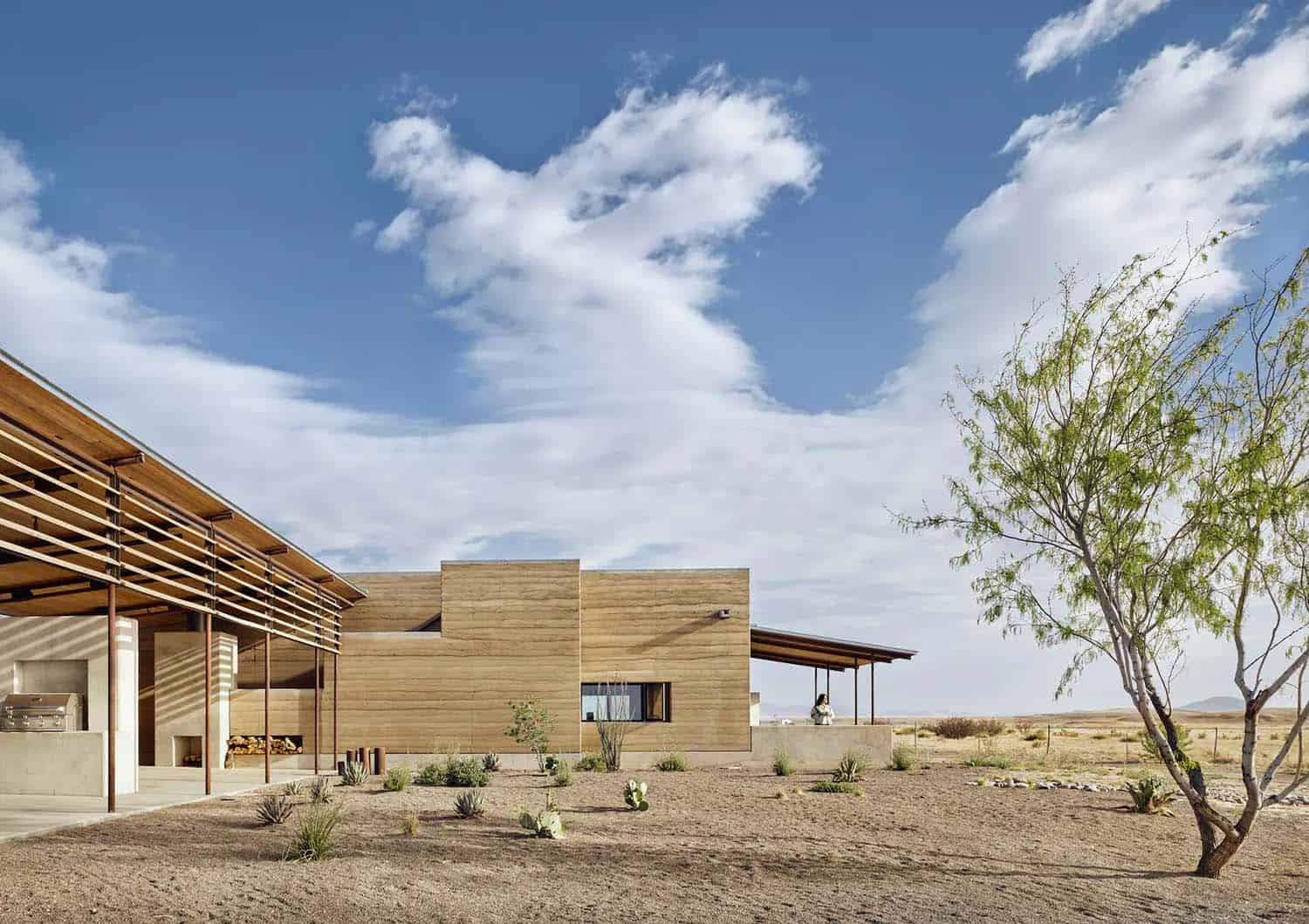 See this remarkable rammed earth house nestled on a Texas ranch-1