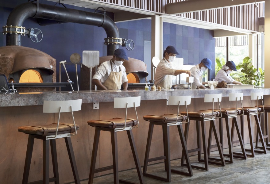 Pizza 4p’s 餐厅丨柬埔寨丨Bloom Architecture-24