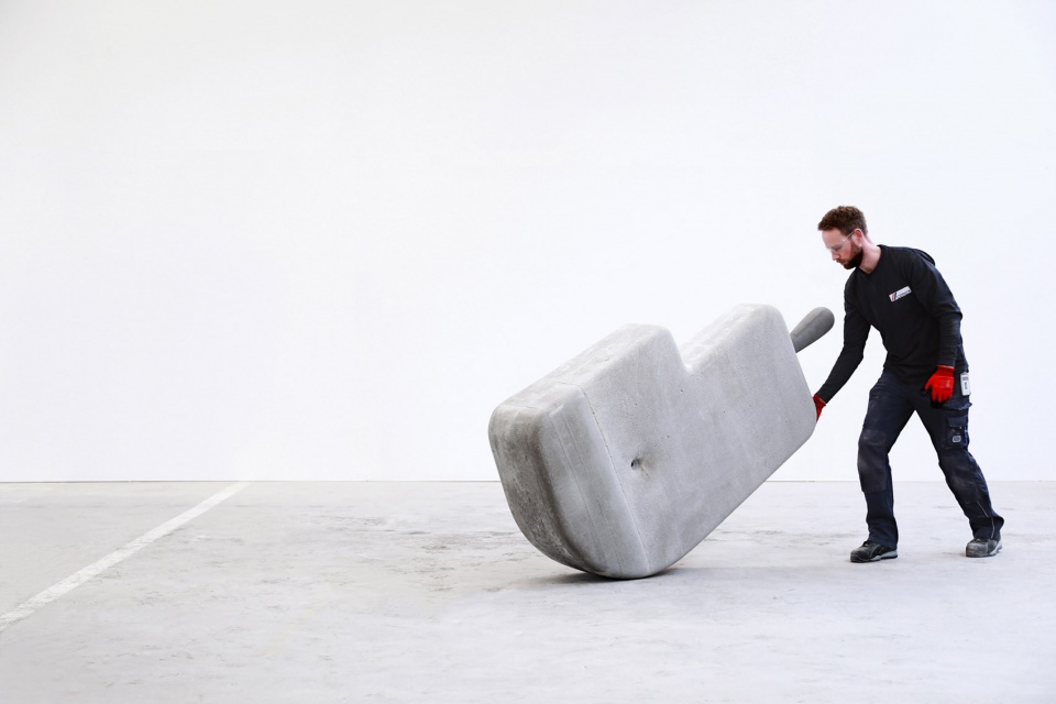 行走的巨石 · 颠覆建筑尺度与人力关系的智能装配设计-11