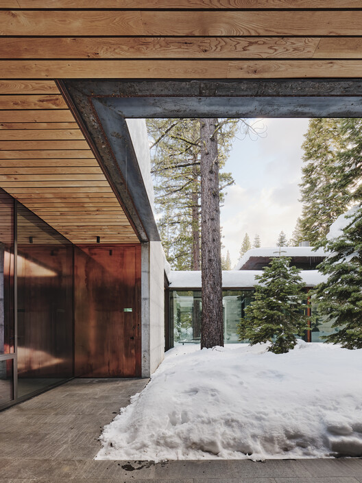 美国 Truckee 沙漠中的现代树屋 · Analog House丨Faulkner Architects,Olson Kundig-26