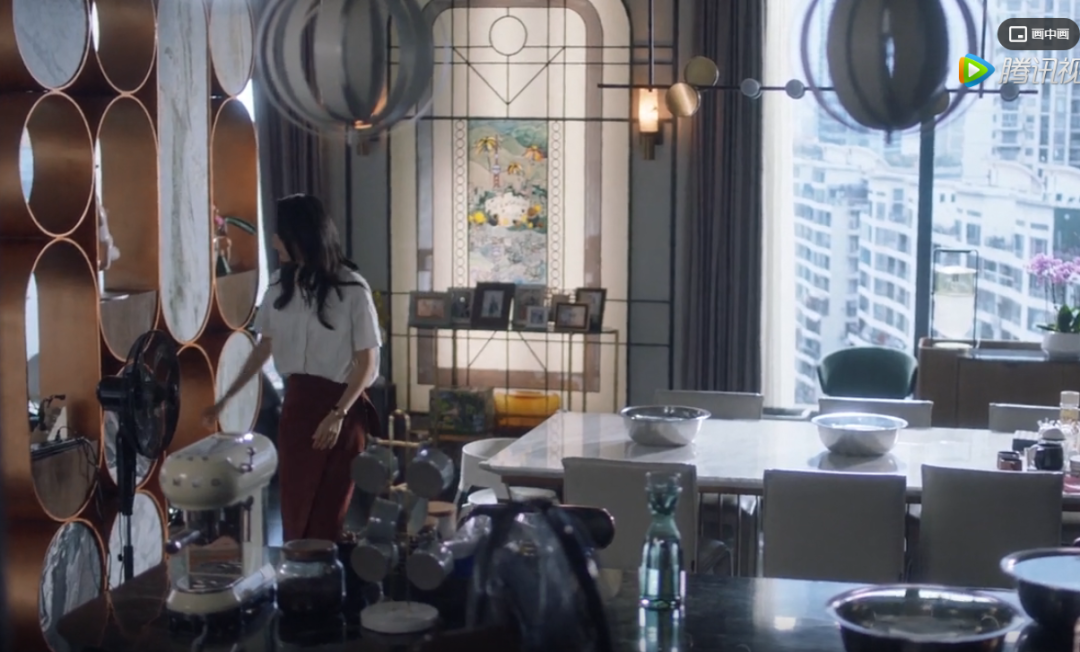 《三十而已》顾佳豪宅设计揭秘 | Art Deco 风格混搭实用功能-72