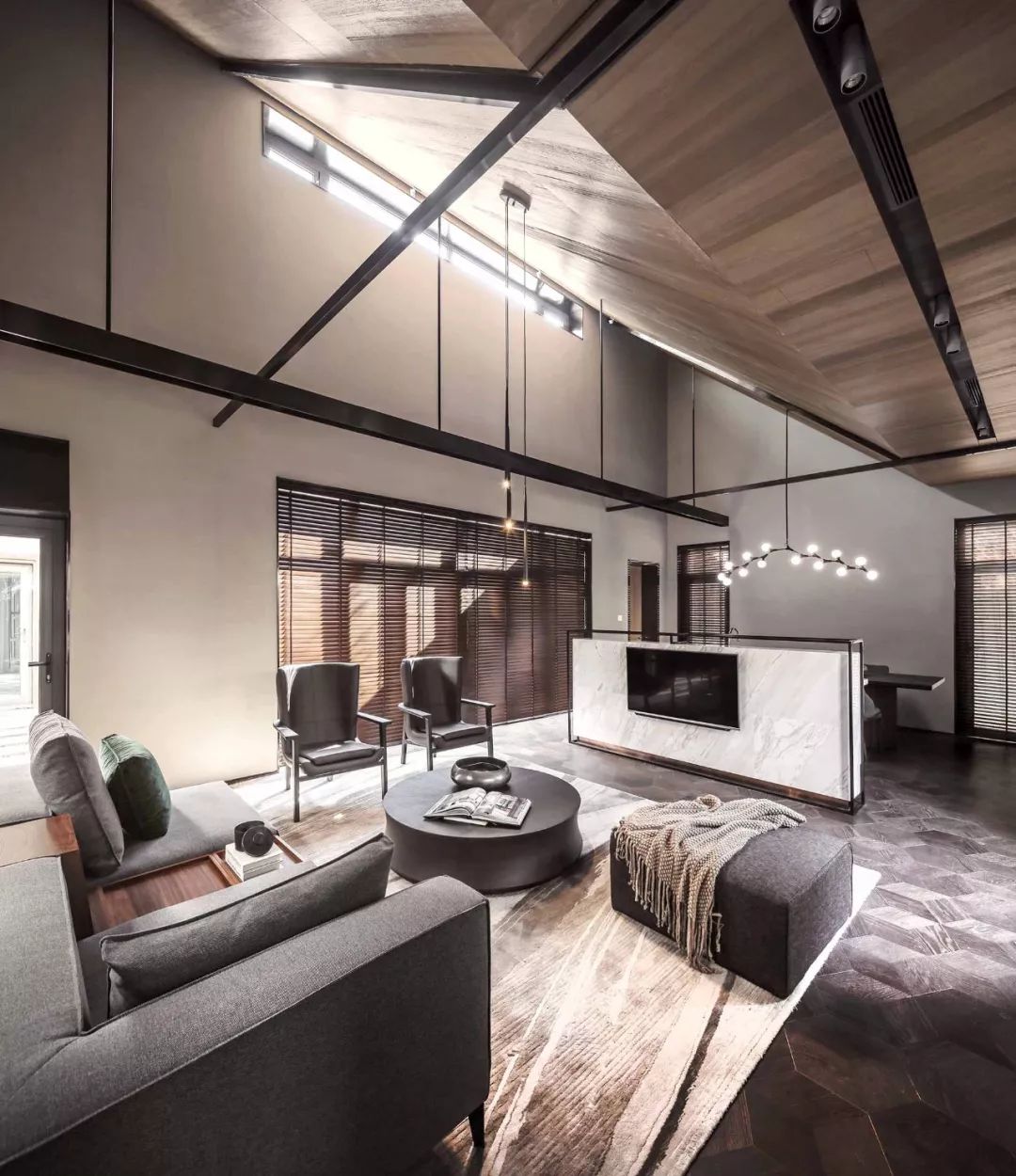 安静大地灰，回归奇妙的自然质感  唐忠汉-58