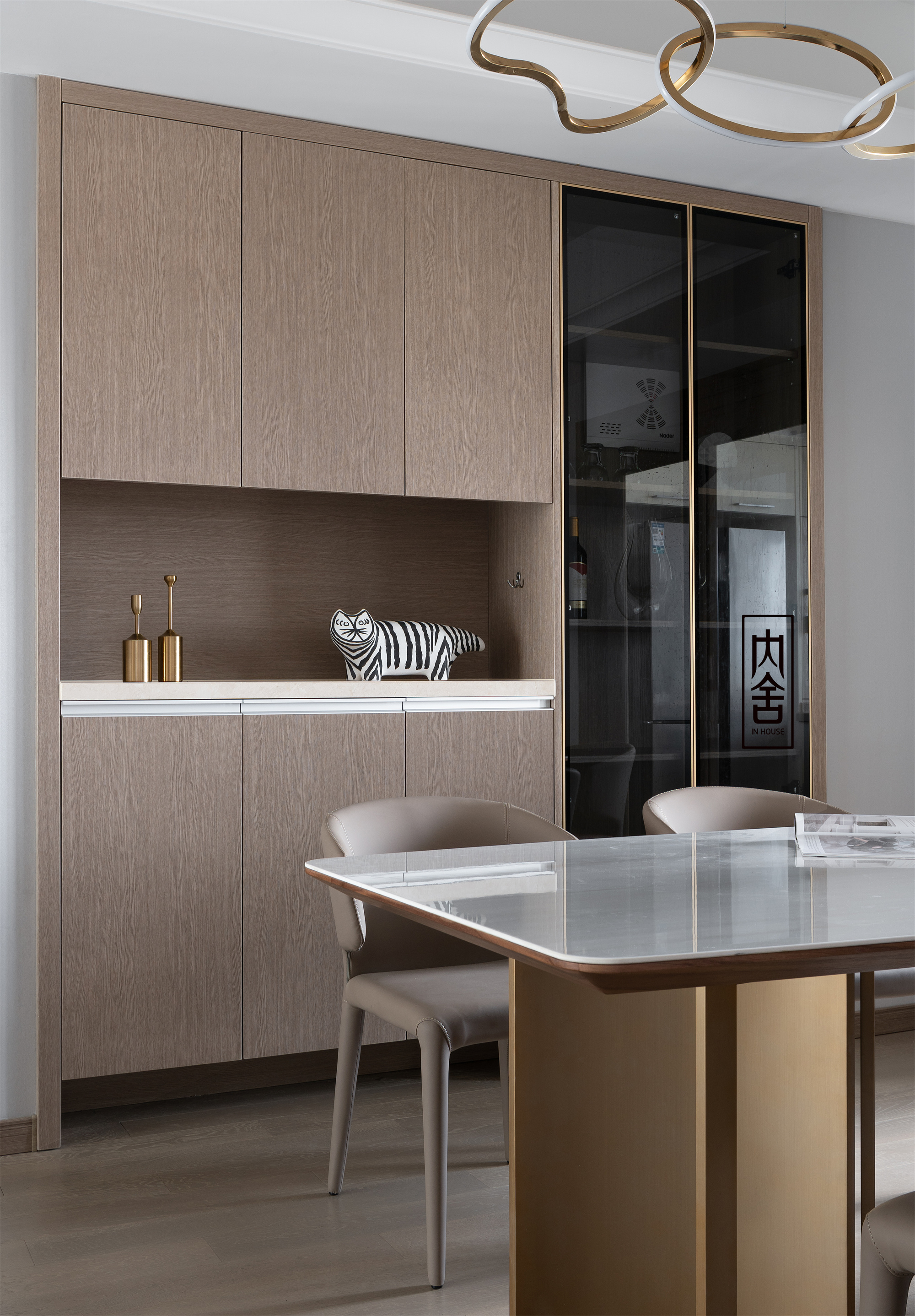 遇见·秋天 · 现代轻奢四居室设计丨美国西雅图丨内舍整体软装-19