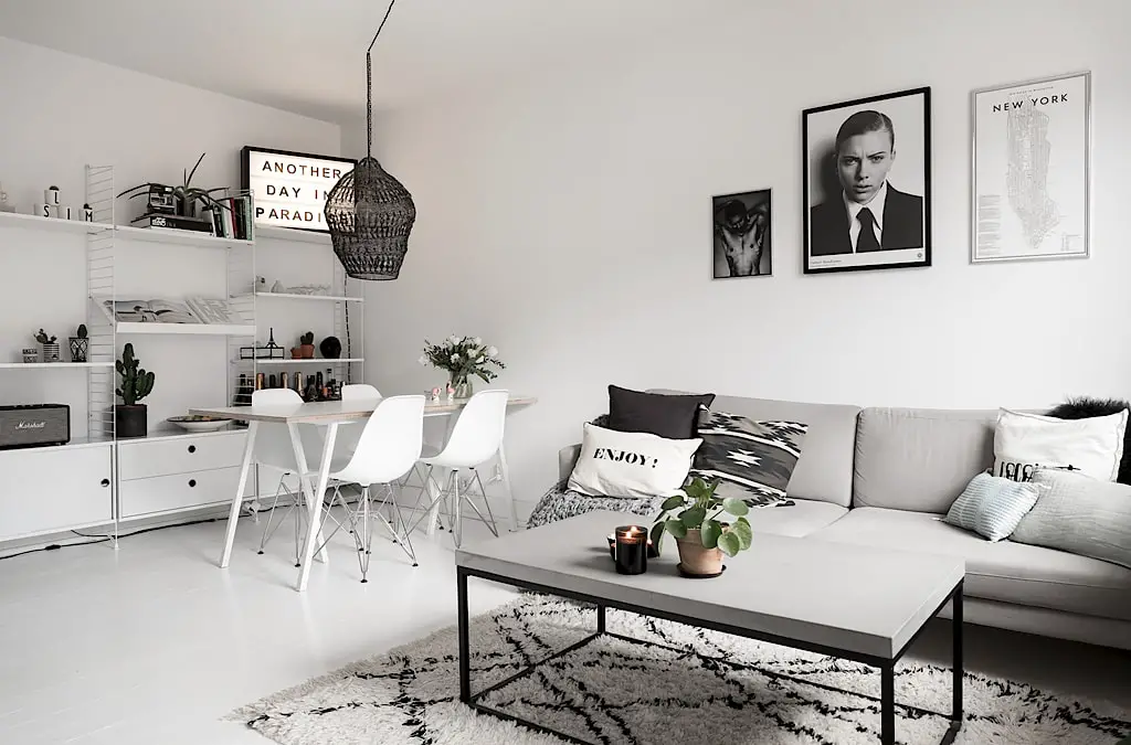 瑞典 38 平米中性风公寓，大胆运用橙色冲浪板打破单调-2