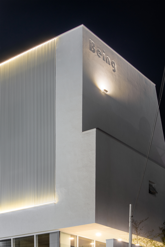 存在；是；处于-38