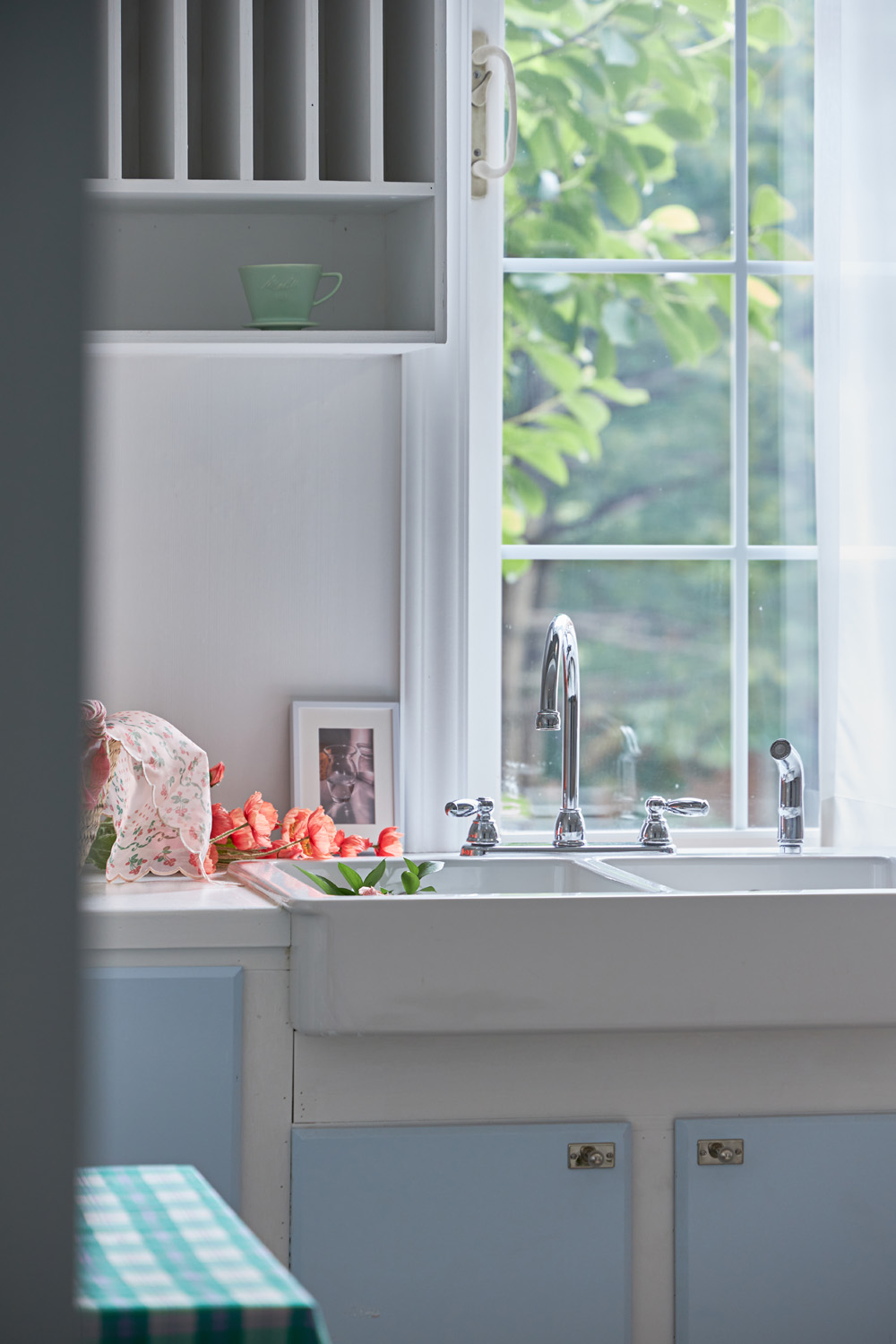 欧洲家庭住宅 | 水源咖啡厅的温馨设计-26