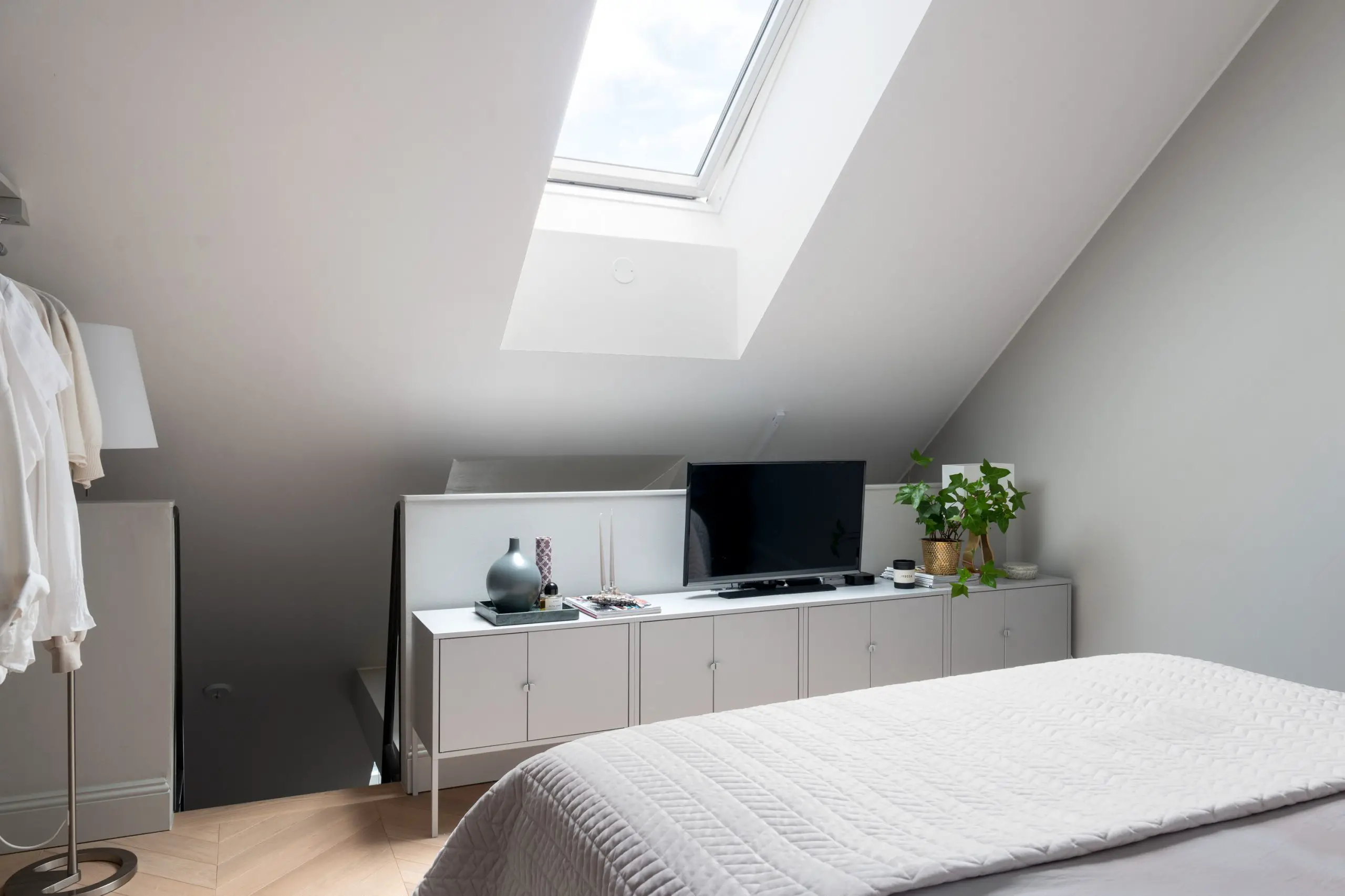 瑞典 35m2 一室公寓,极致设计展现空间魅力-9