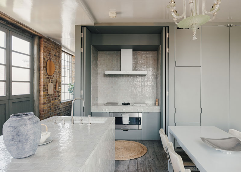 伦敦百年仓库改造的时尚吊床公寓-11