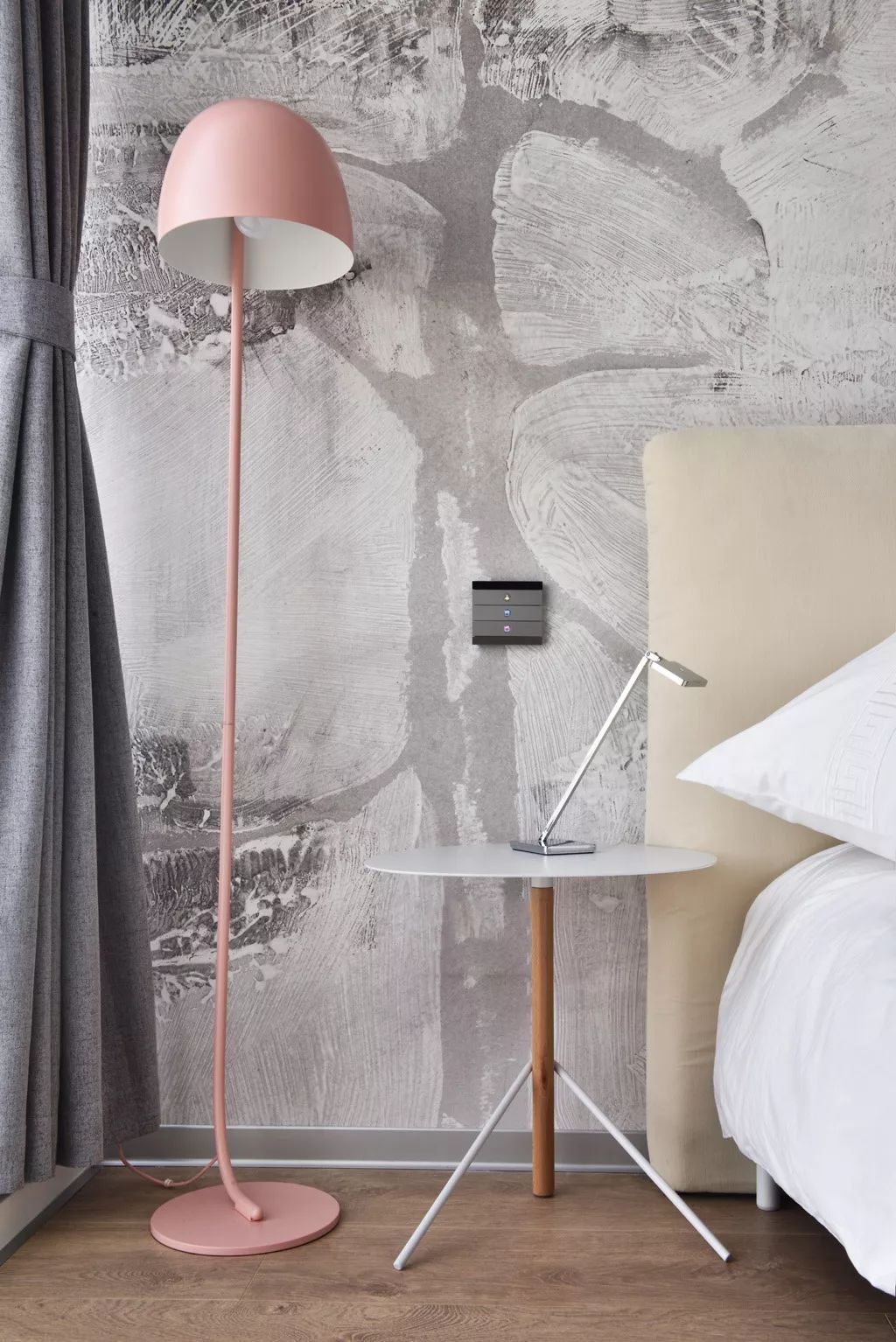 140㎡简约个性住宅，隐藏在城中森林里的“游戏室”  Mario Ferrarello-24