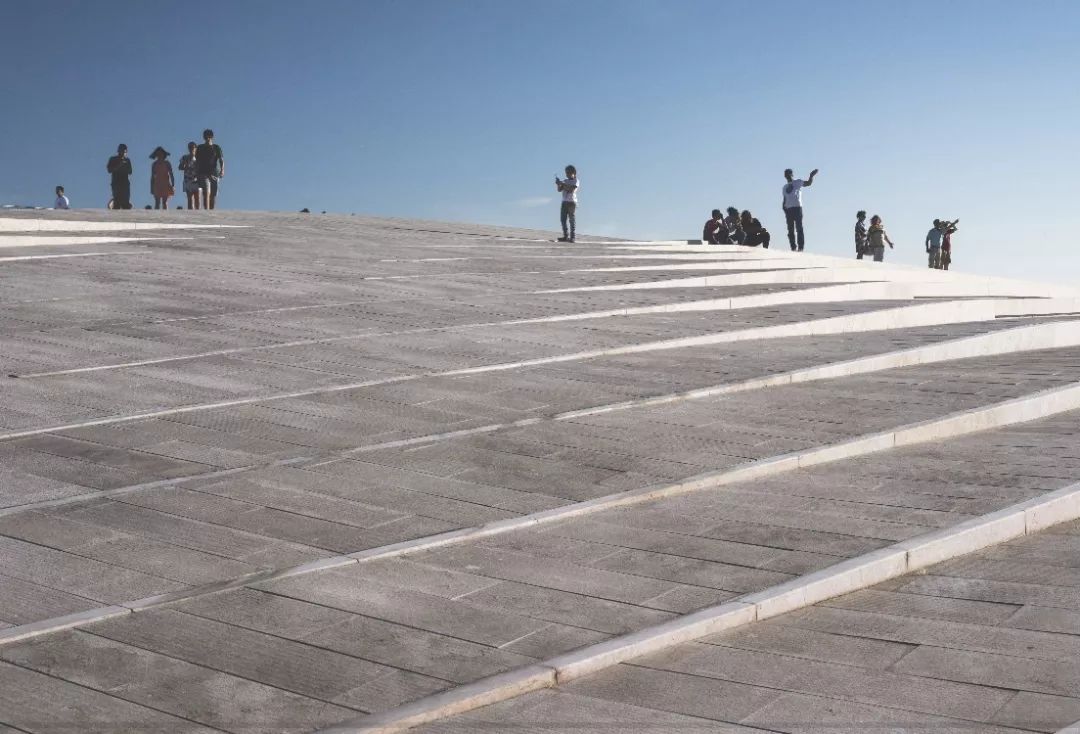 葡萄牙 AL_A 博物馆，艺术与科技的融合-34