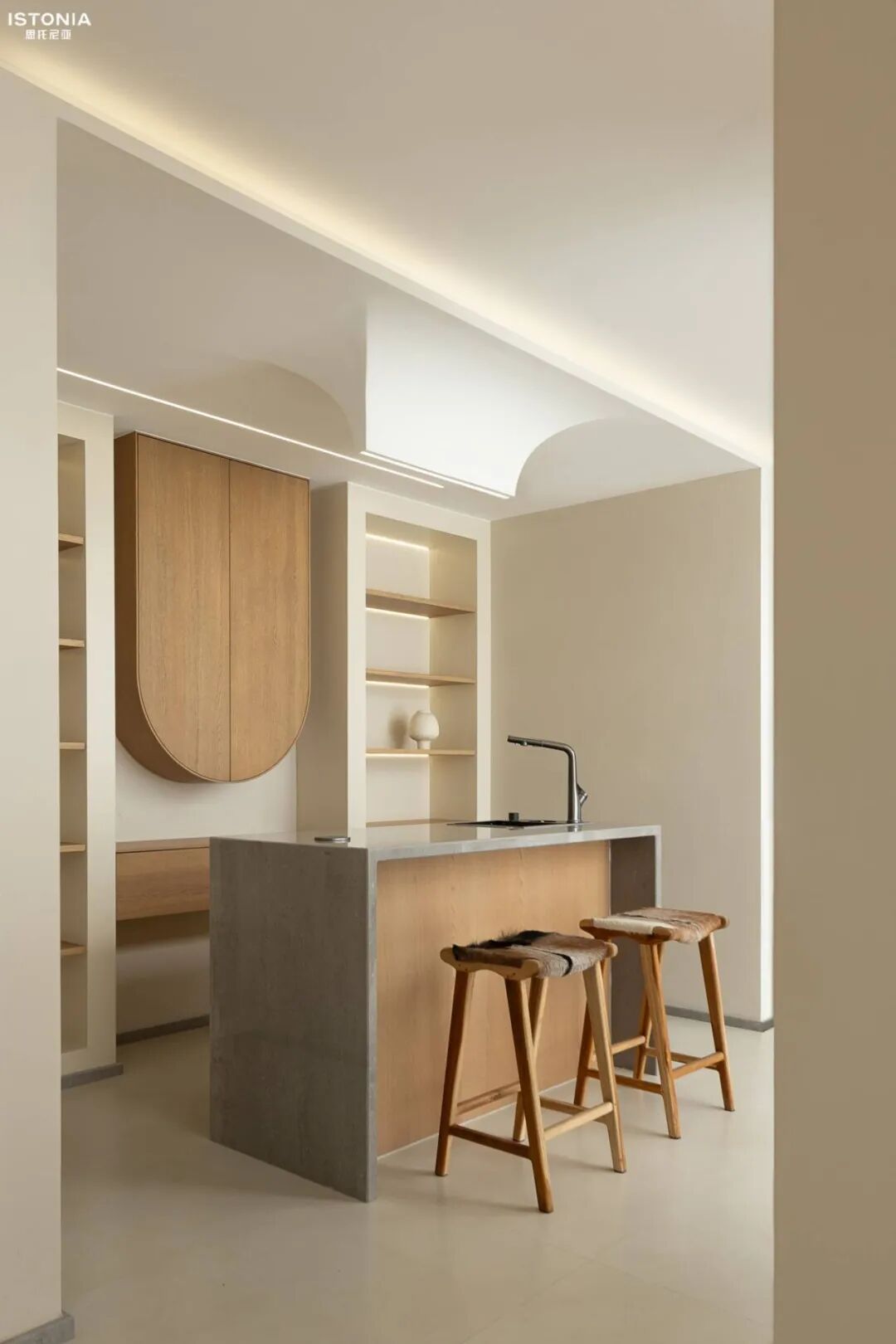 ISTONIA|现代风木质美学构筑的雅致空间-4