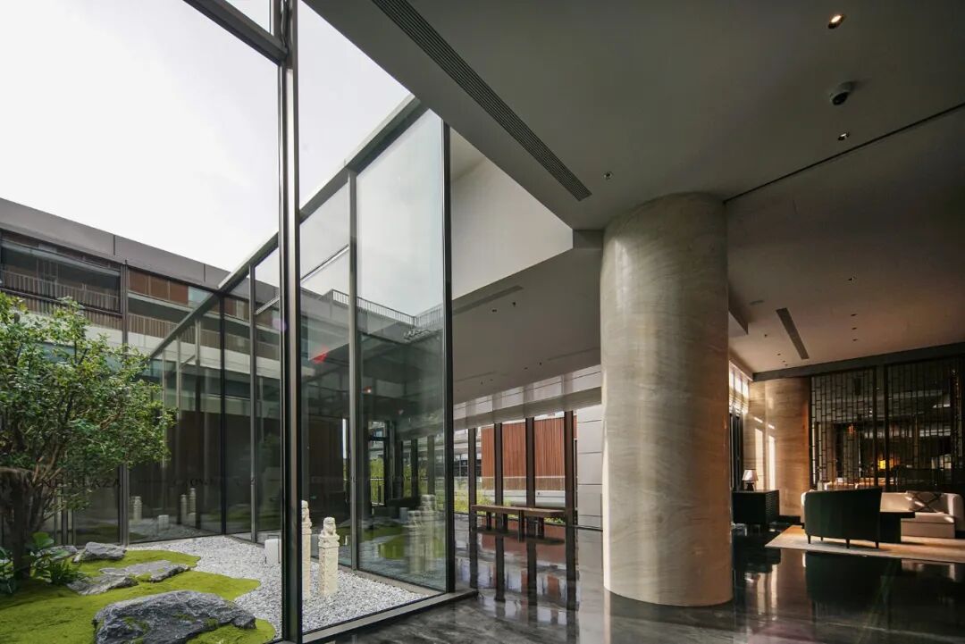 金茂装饰酒店新作|北京通州皇冠假日酒店-23