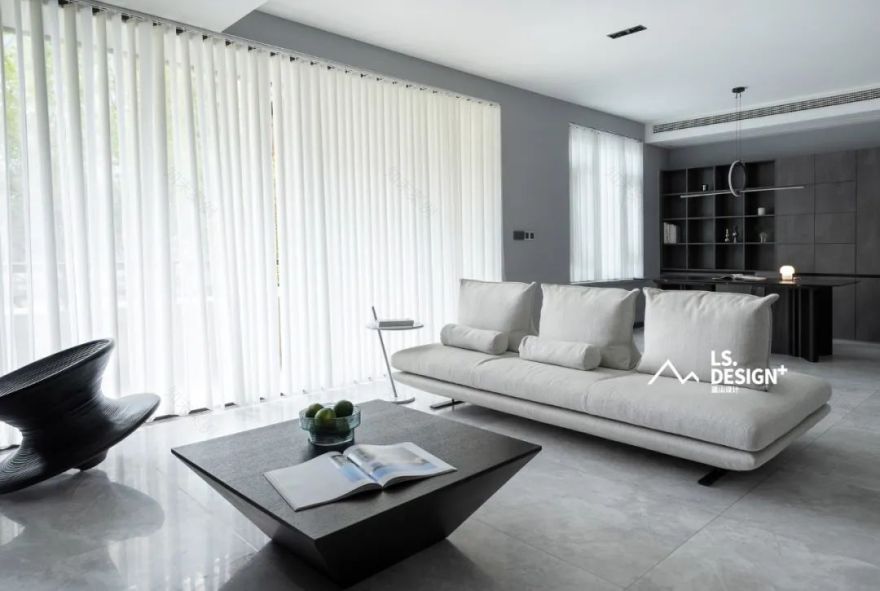 繁忙高管的灰色调现代极简之家-13