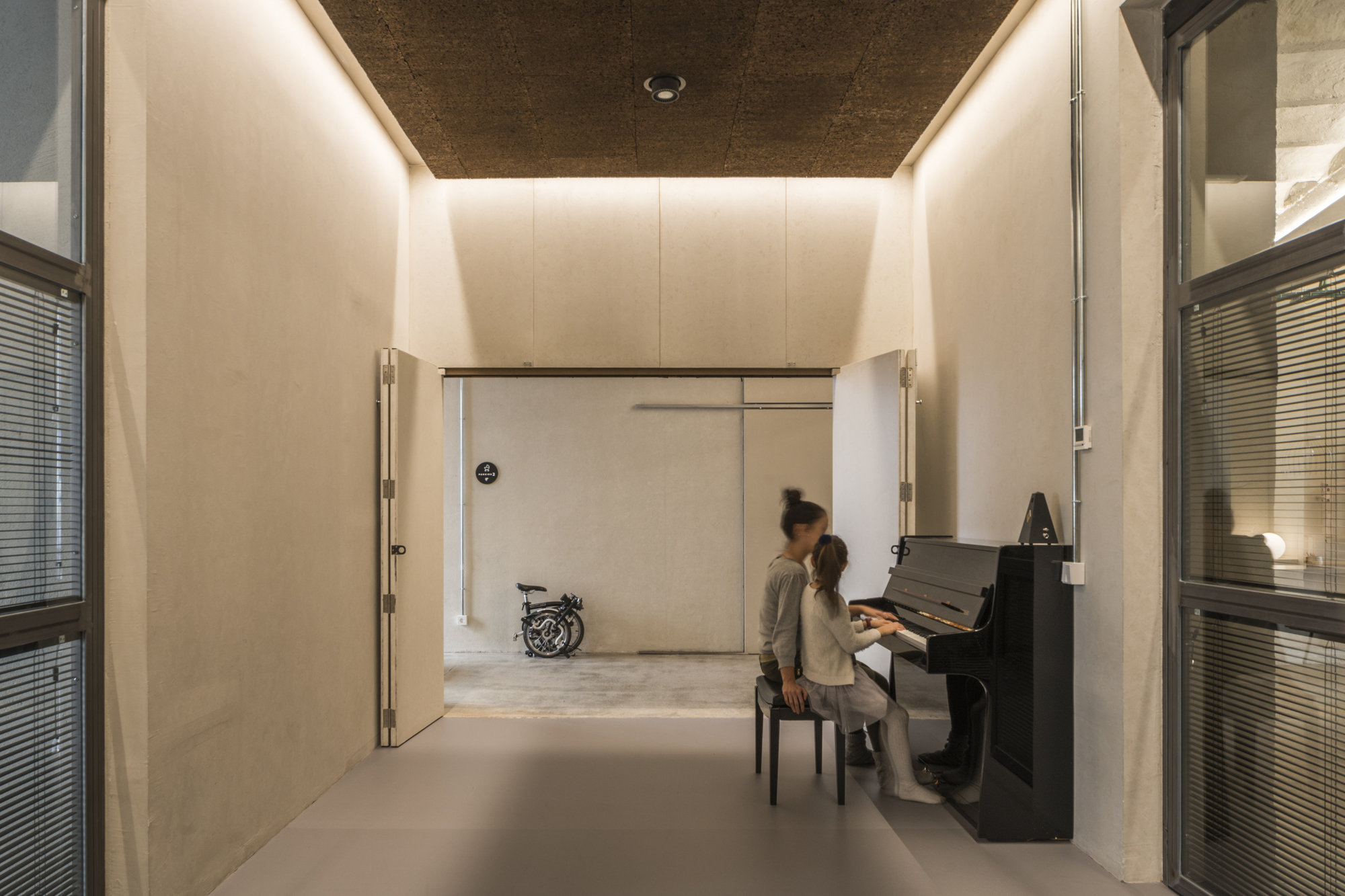 Yoglar Musical School / Enrique Jerez + Leal Interiorismo y Diseño-30