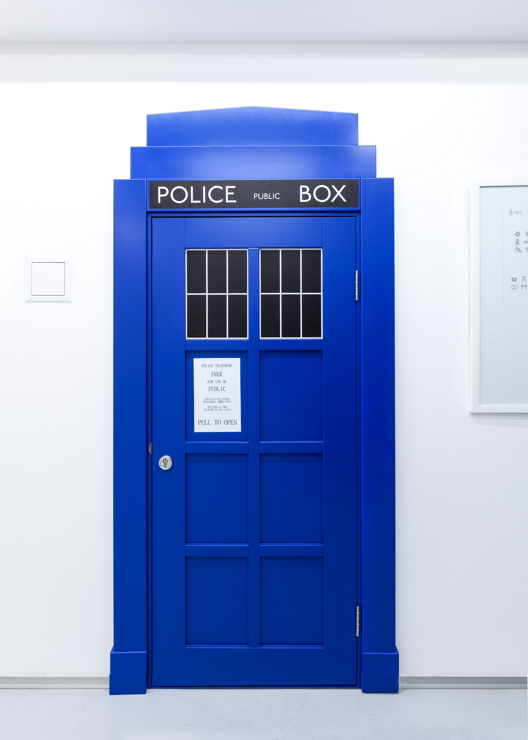 UNDERHUB 办公室-7