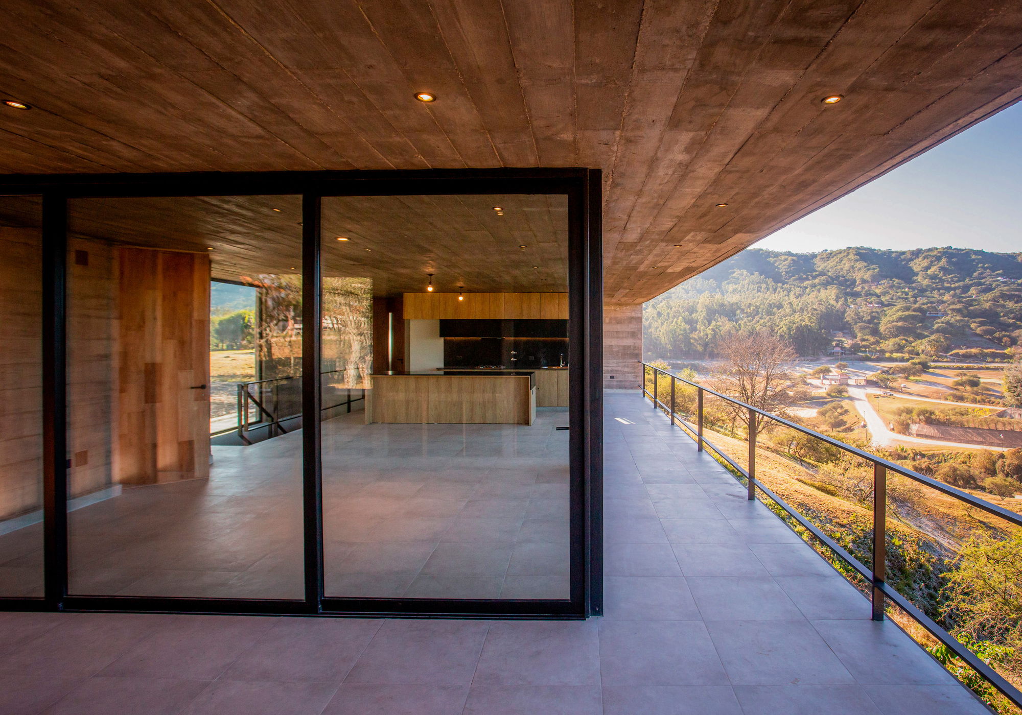 维多利亚之家丨阿根廷胡胡伊丨MedinaMas,Arq-13