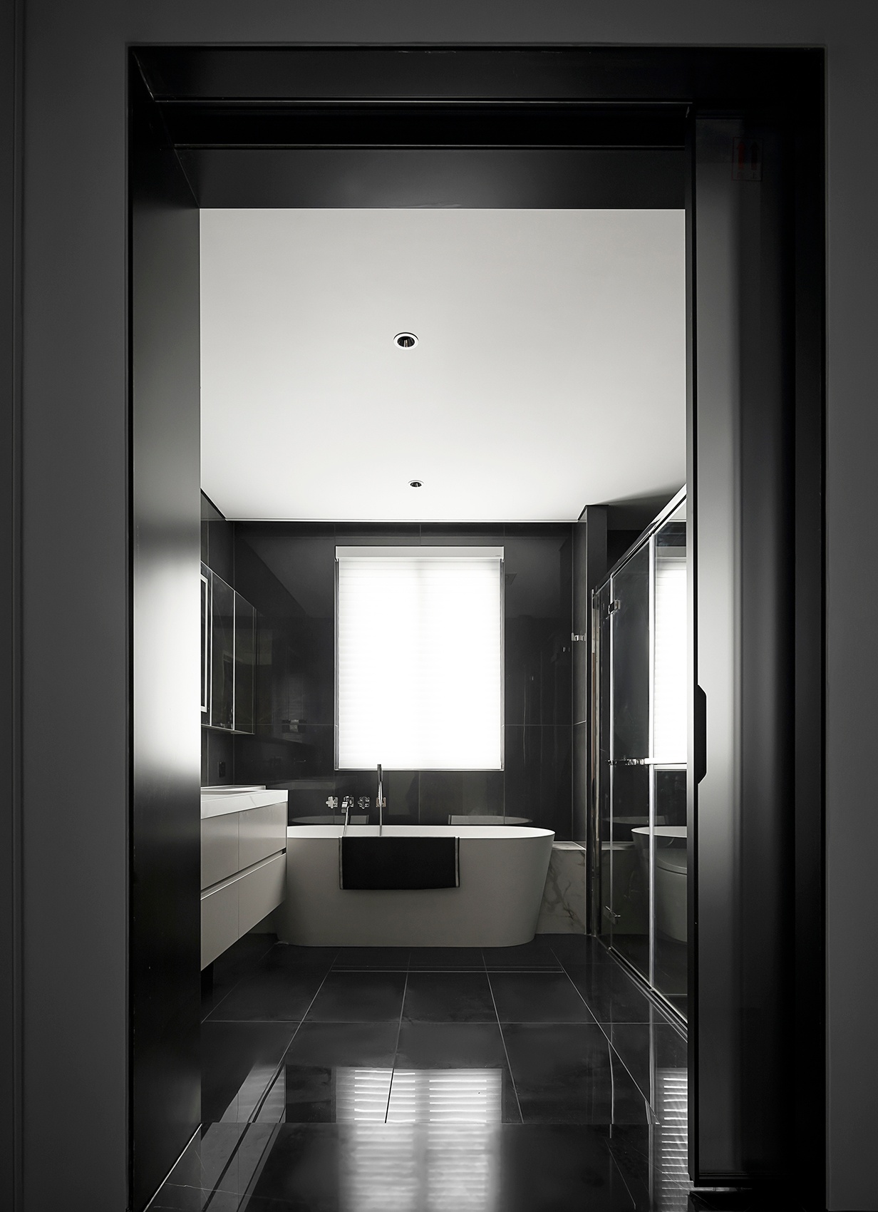 以东方哲思建构 260m2 家的风雅-54