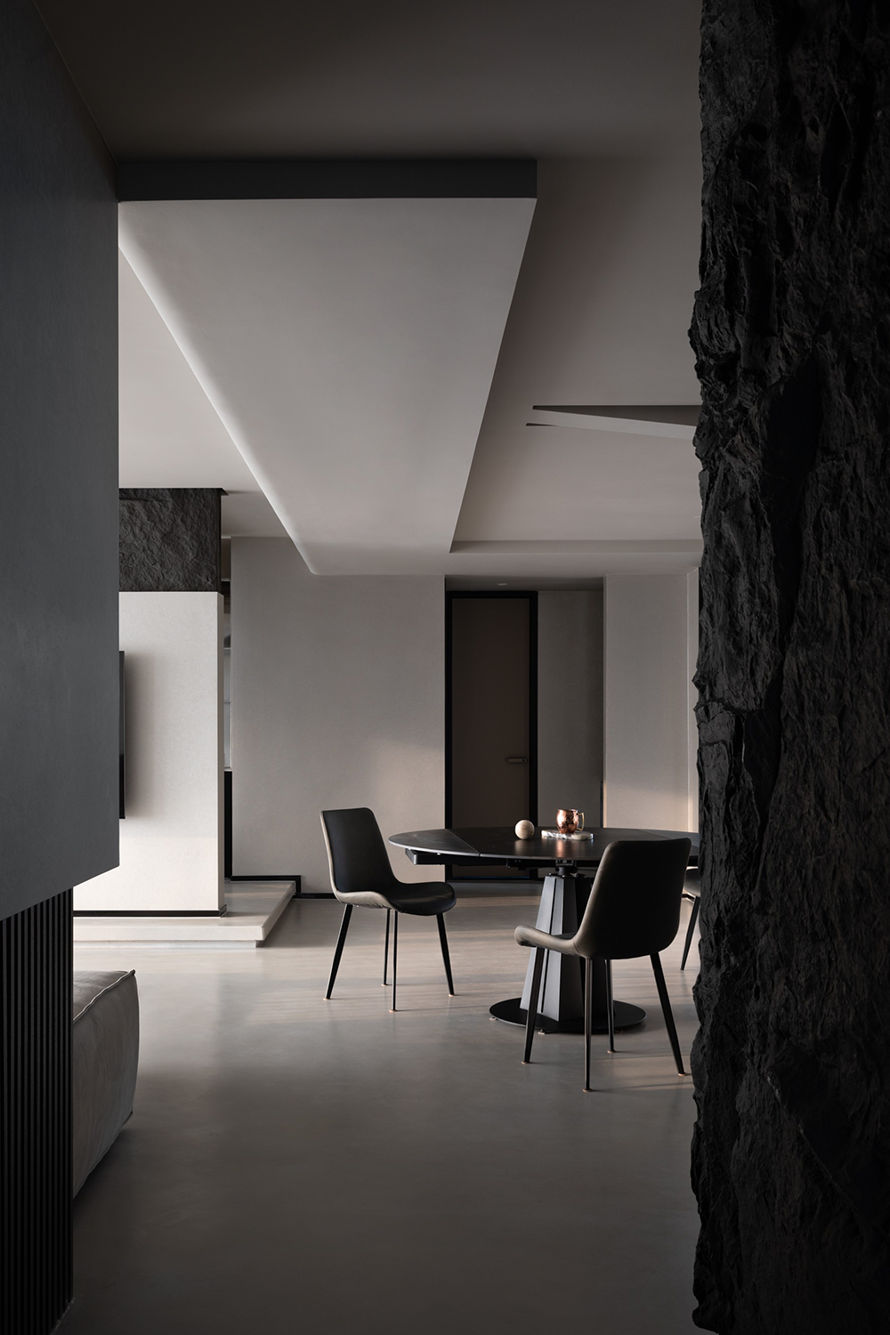 行走的墨线 · 极简黑白的至简之家丨中国重庆丨SIM 简线建筑,森也空间设计-51