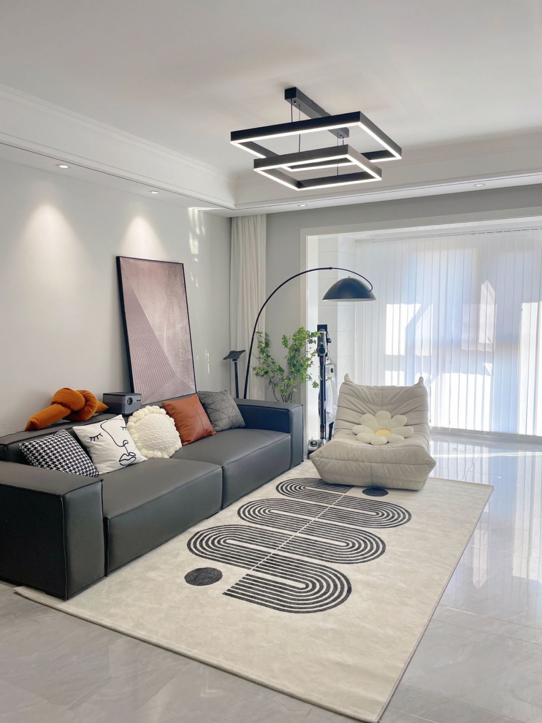 黑白灰现代简约风空间设计-5