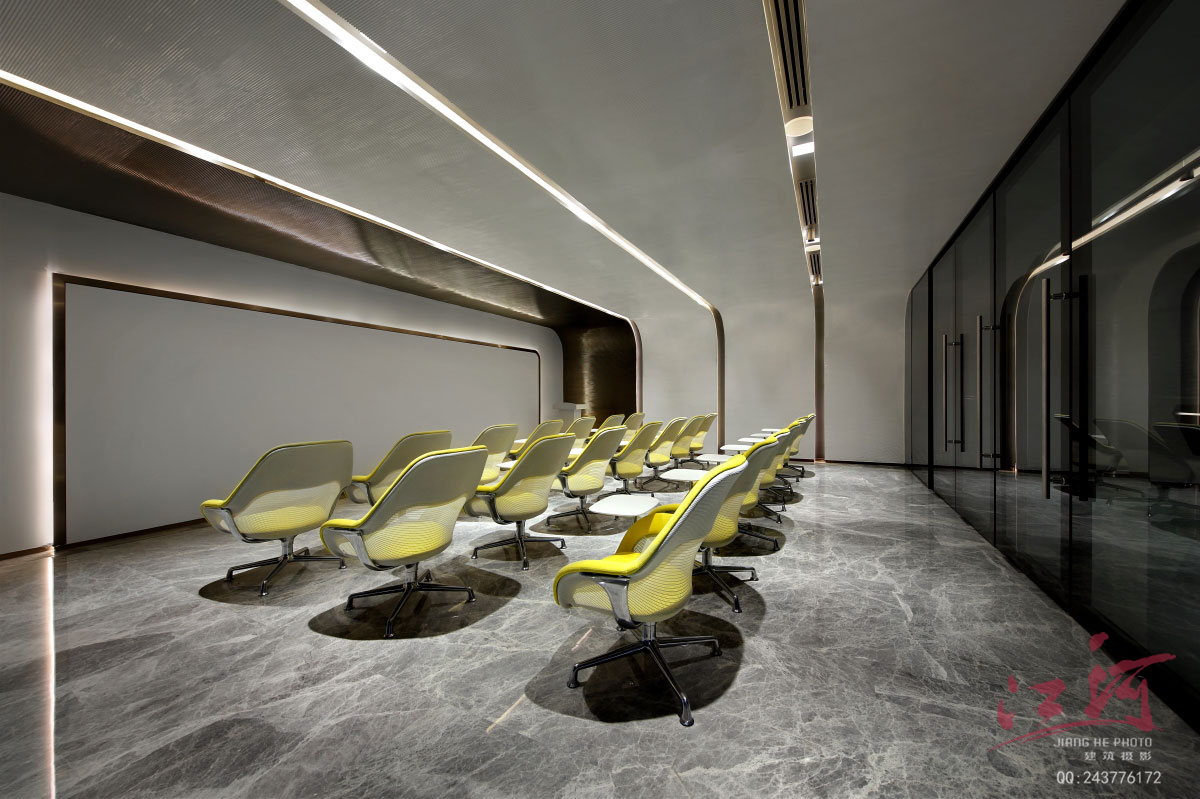 广州办公室拍摄-2