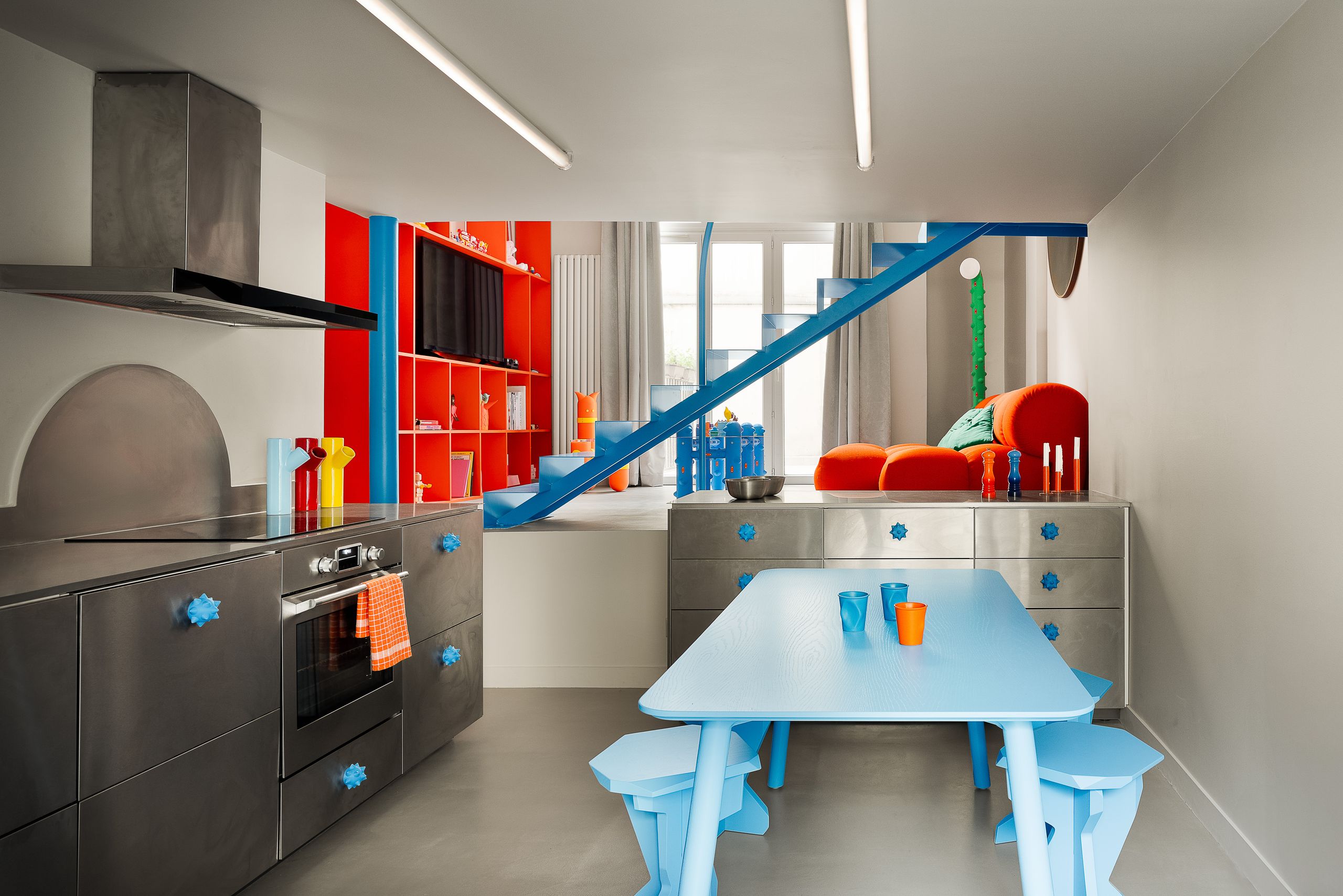 巴黎40平米“卡通核心风”三层公寓丨法国巴黎丨Zyva Studio-2