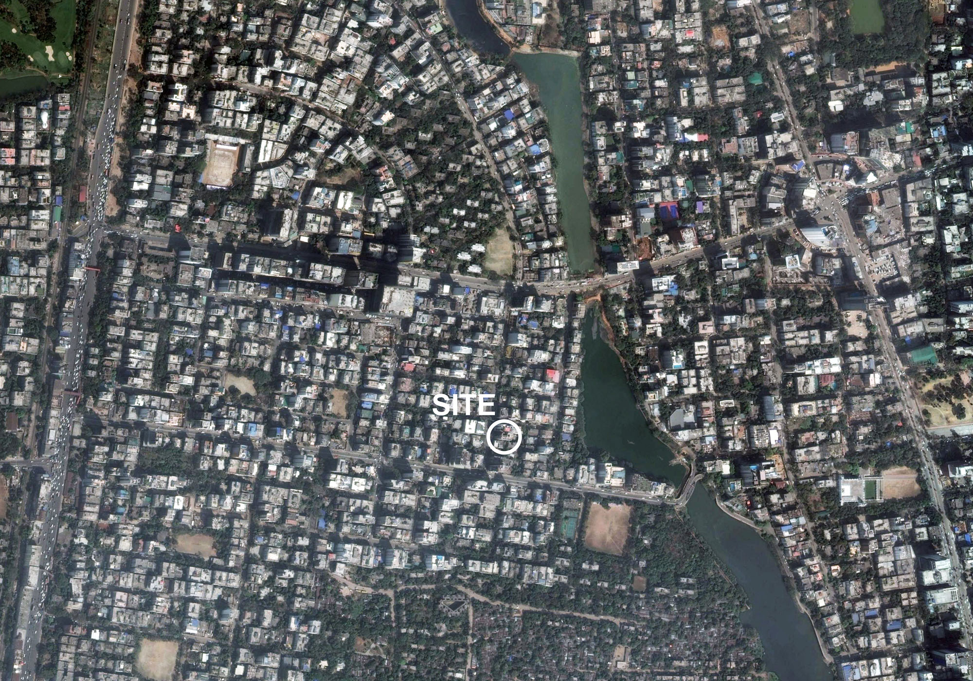 绿意盎然的都市森林办公楼-17