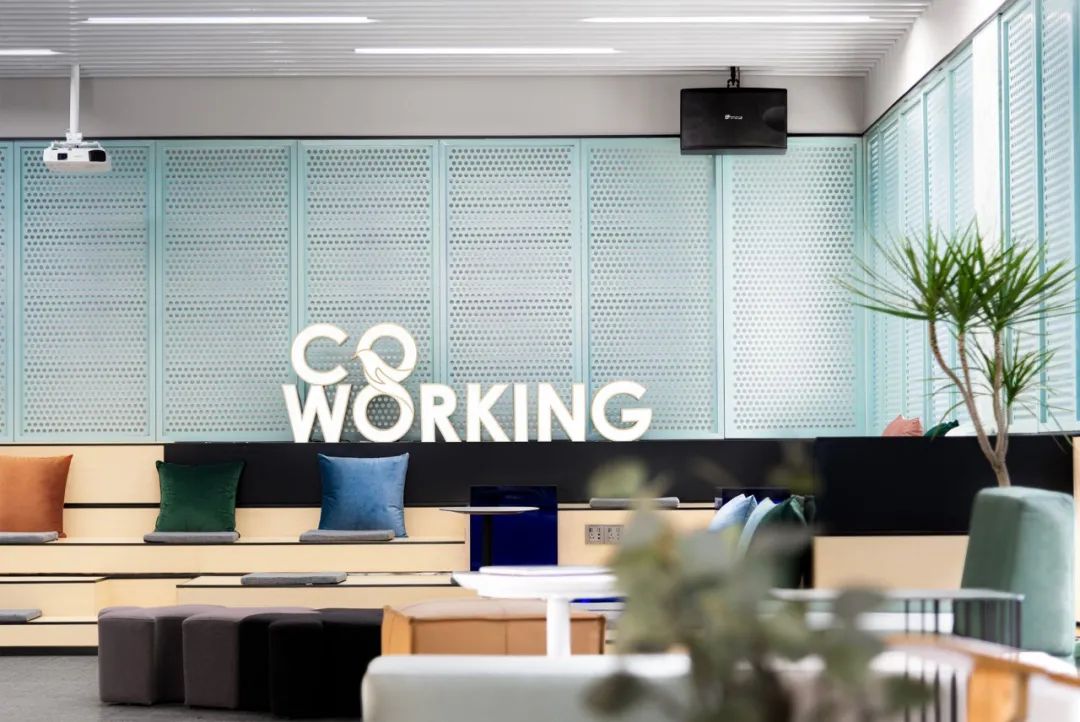 静谧时尚|灰色调办公空间-24