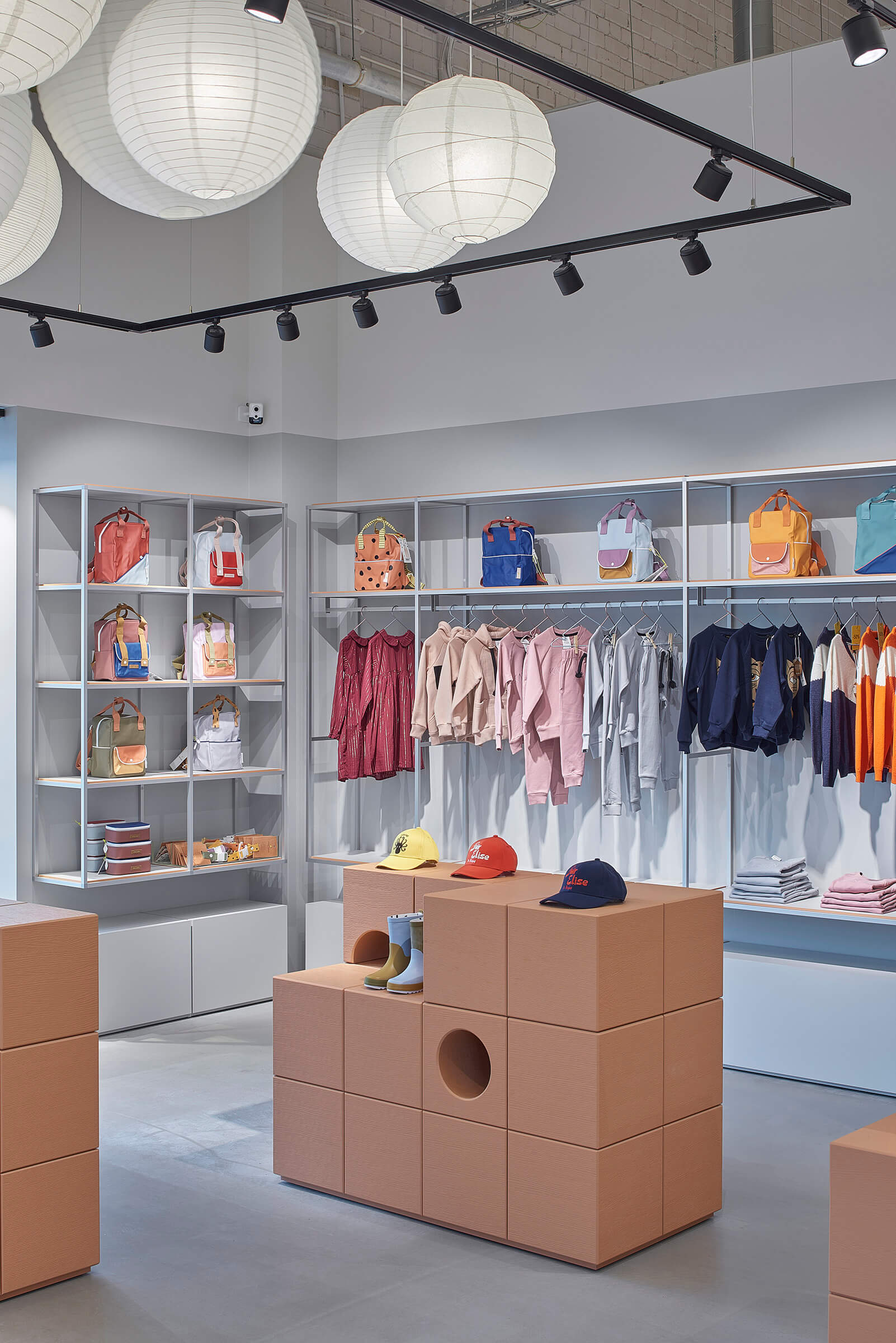 小鹅丨立陶宛维尔纽斯丨Normundas Vilkas,Dovilė Piekytė-18