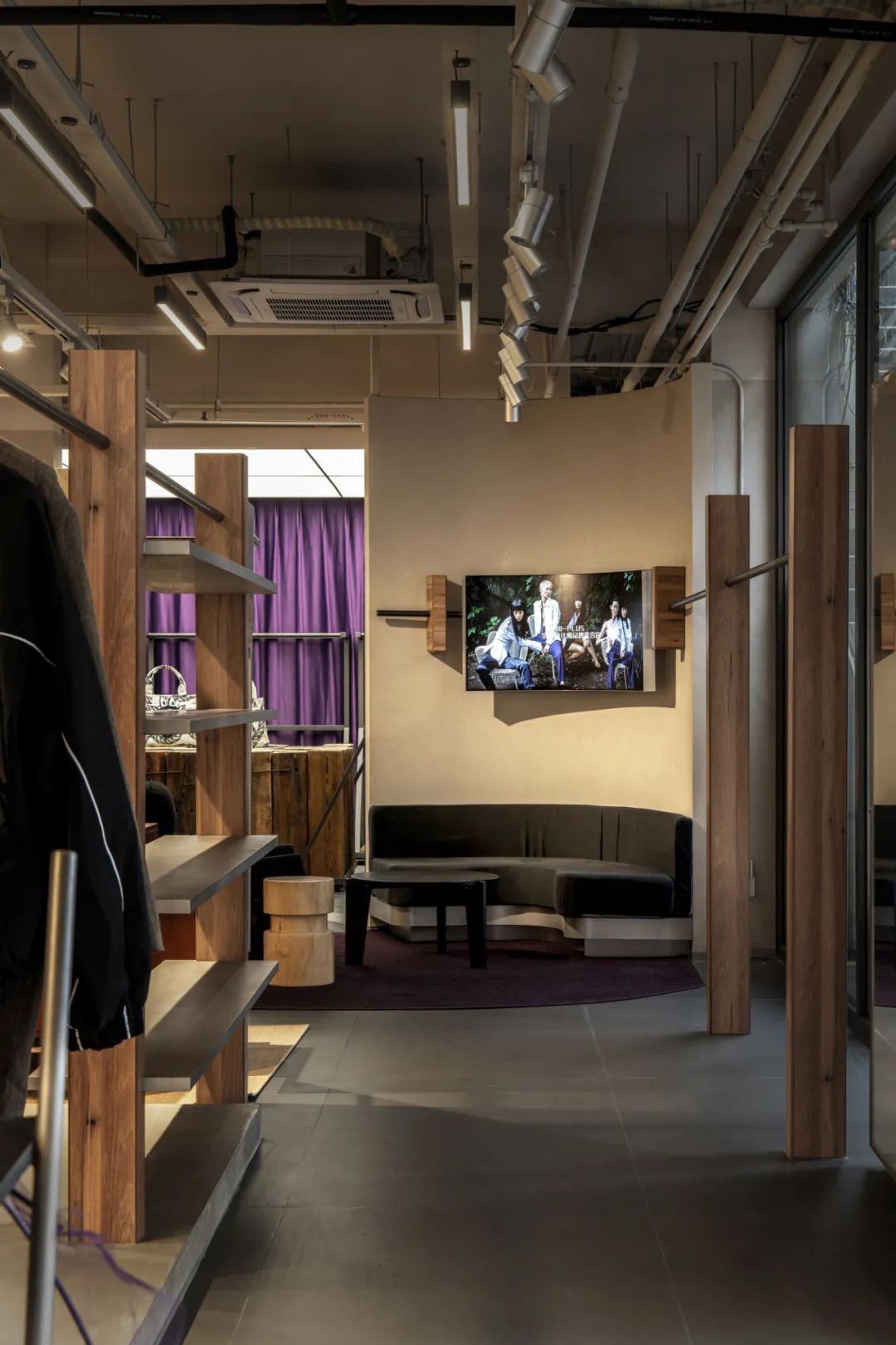 W  PLUS北京三里屯店丨中国北京丨白菜设计-26