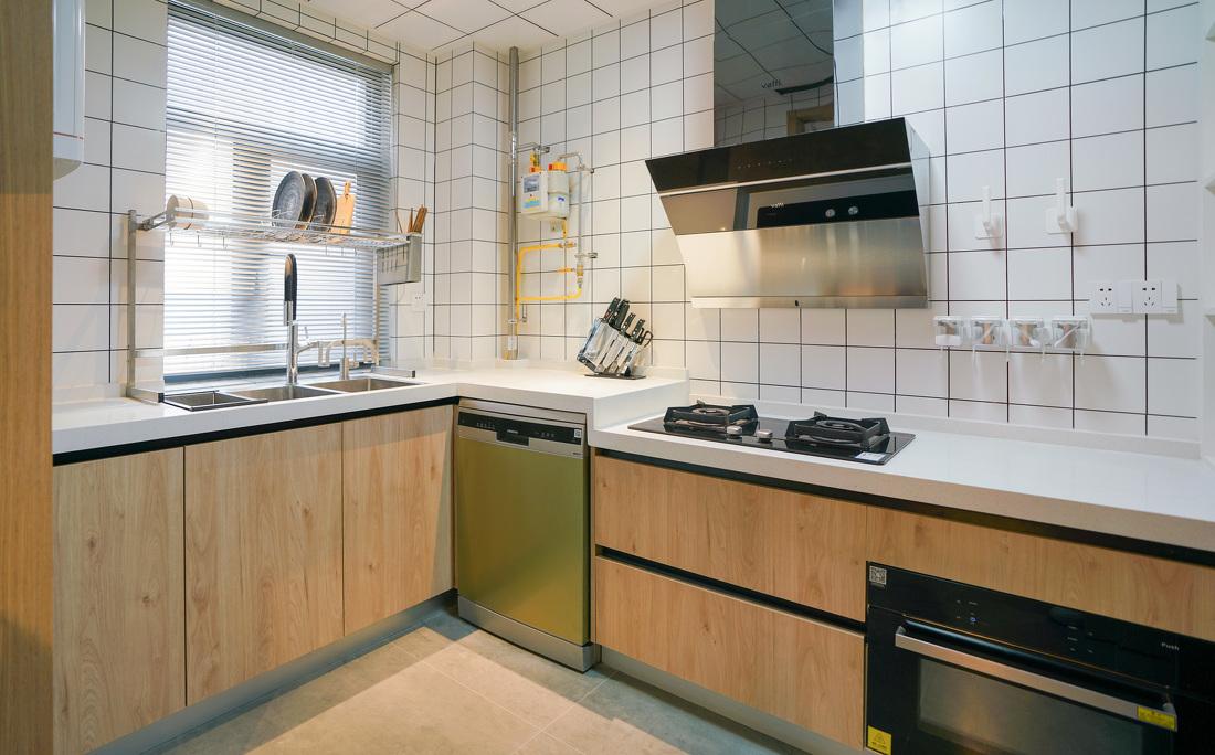 米度设计丨暖暖日式风,打造全面屏的家-33