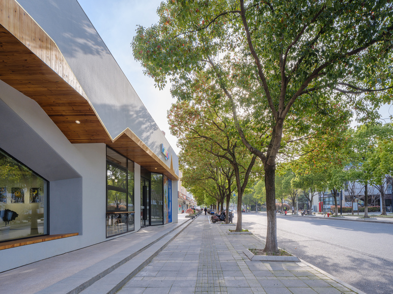 上海幸乐路城市书屋立面改造丨中国上海丨上海三益建筑设计有限公司-76