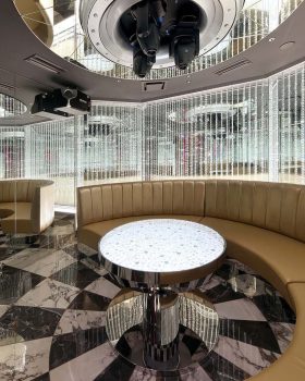 金梓石俱乐部（注：KINZISHI可能是特定名称，这里音译处理，若有更准确背景信息，可调整） 丨日本爱知丨岩本胜也＋EMBODY DESIGN