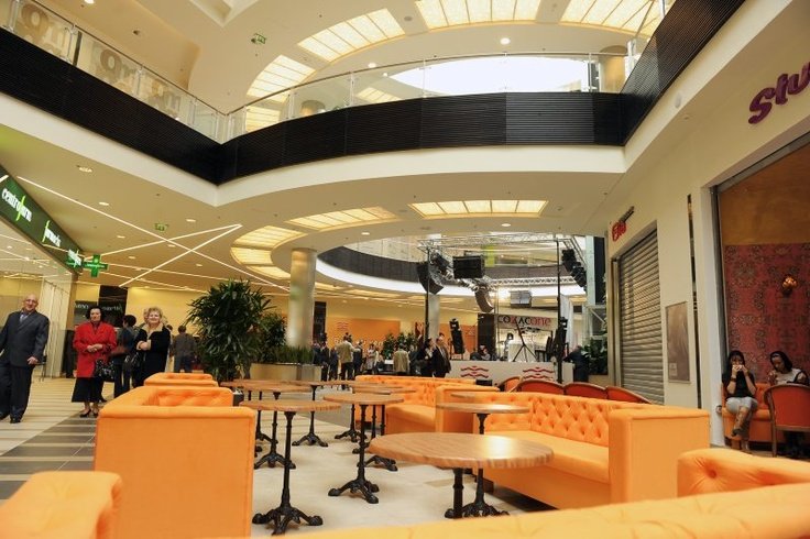 几十个超牛购物中心中庭方案-181