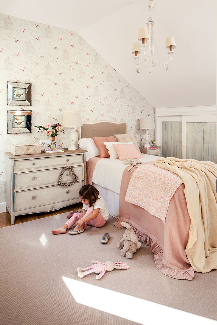 童趣设计 | 15 个激发灵感的儿童墙纸实例-13