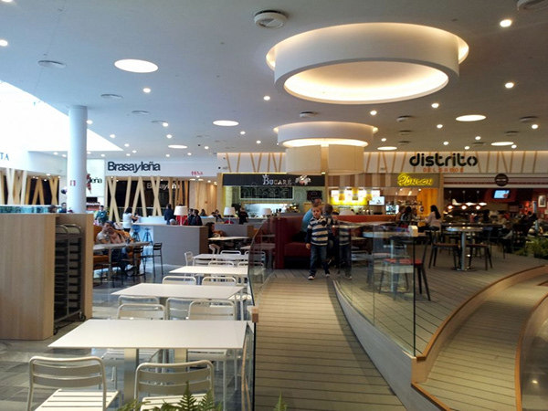 商业中心公共区域空间设计丨Ignacio García de Vinuesa工作室室内设计团队-28