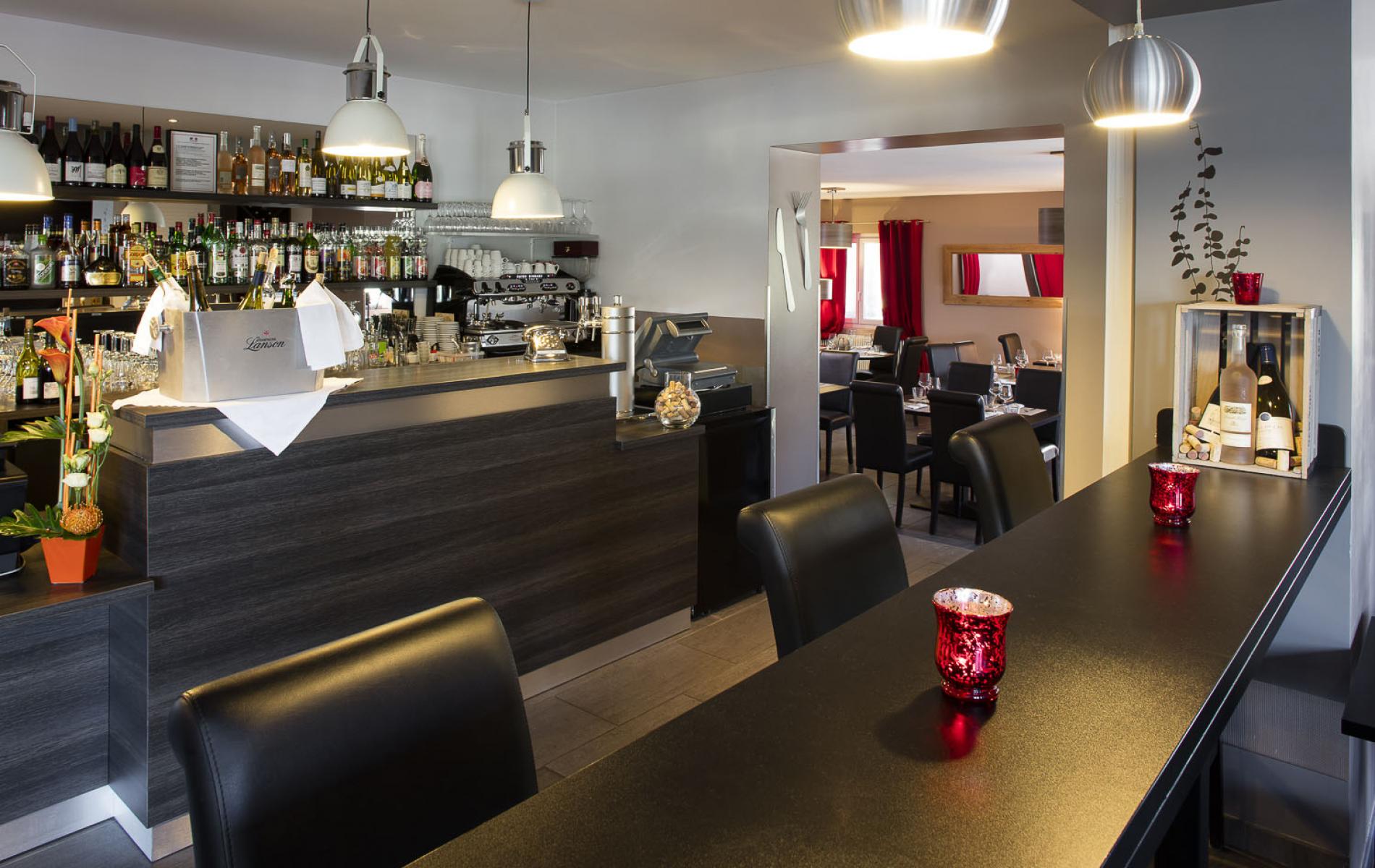 Hôtel restaurant Les Pierres Dorées | Poitoux -2