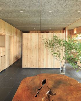 日本依豆 urasu 山间住宅，环保与自然的融合