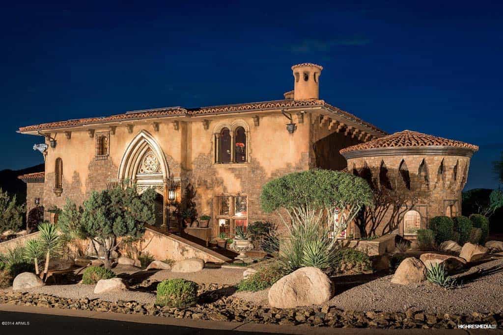 Medieval masterpiece: Italian-inspired gothic villa in Scottsdale-0