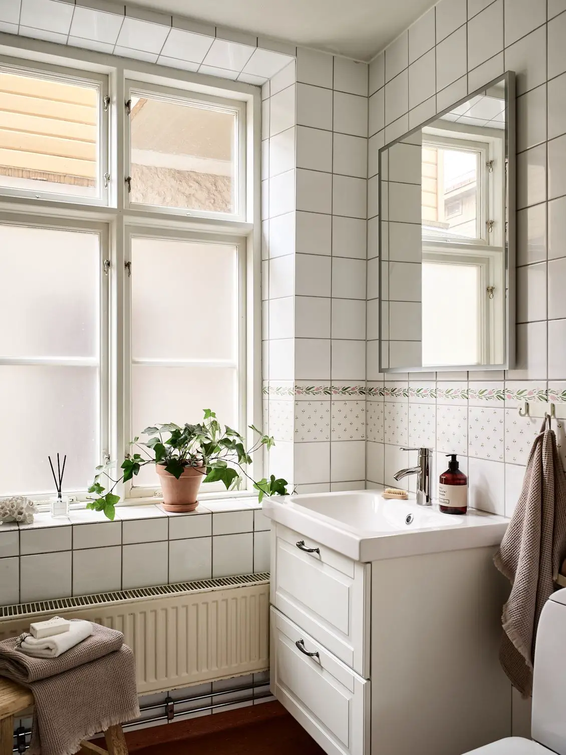 古典温馨的 50m2 斯堪的纳维亚风格公寓-13