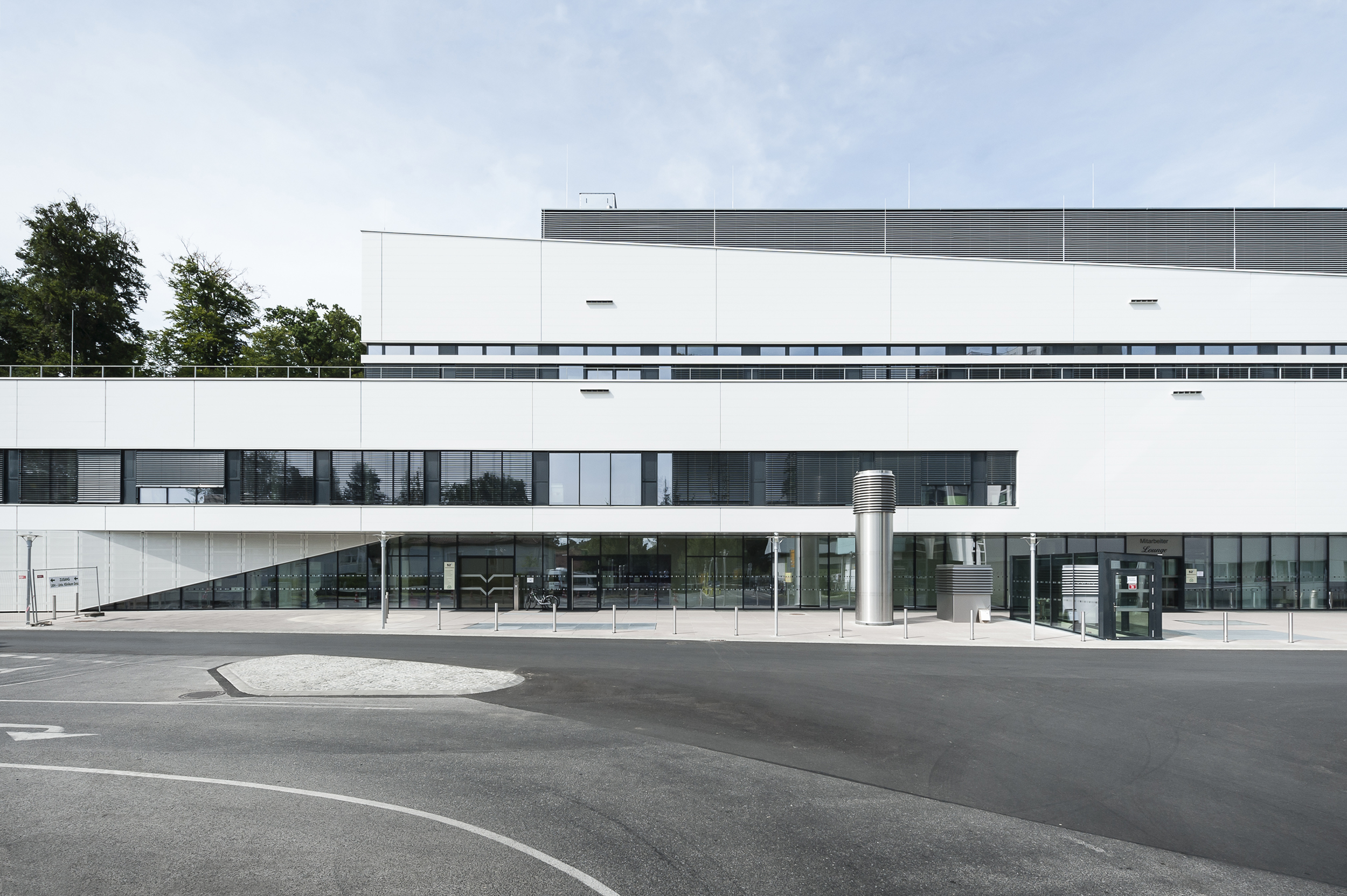 奥地利格拉茨 LKH 医院供应中心-0