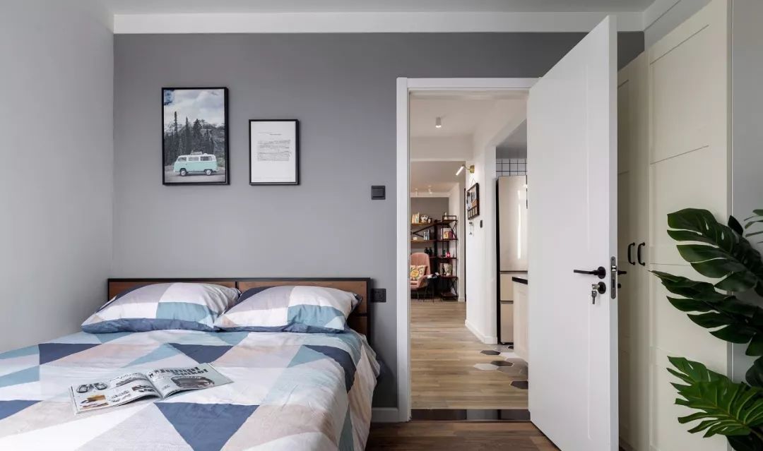 94 平北欧风婚房,粉灰木元素打造细腻清新空间-18