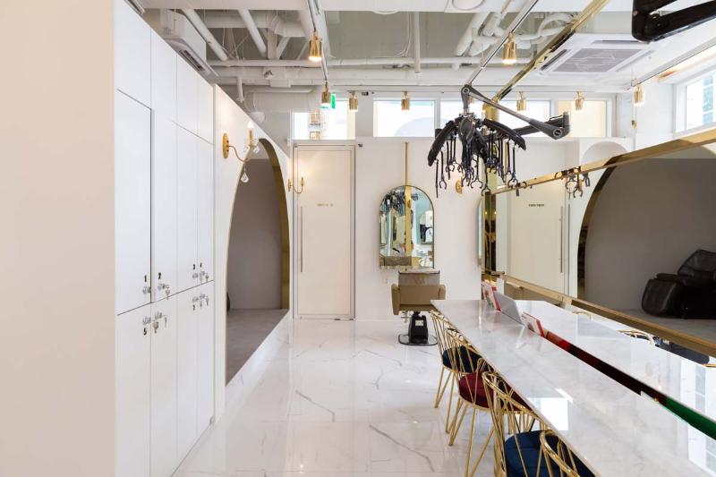 现代简约美容院设计，24 平米空间打造-7