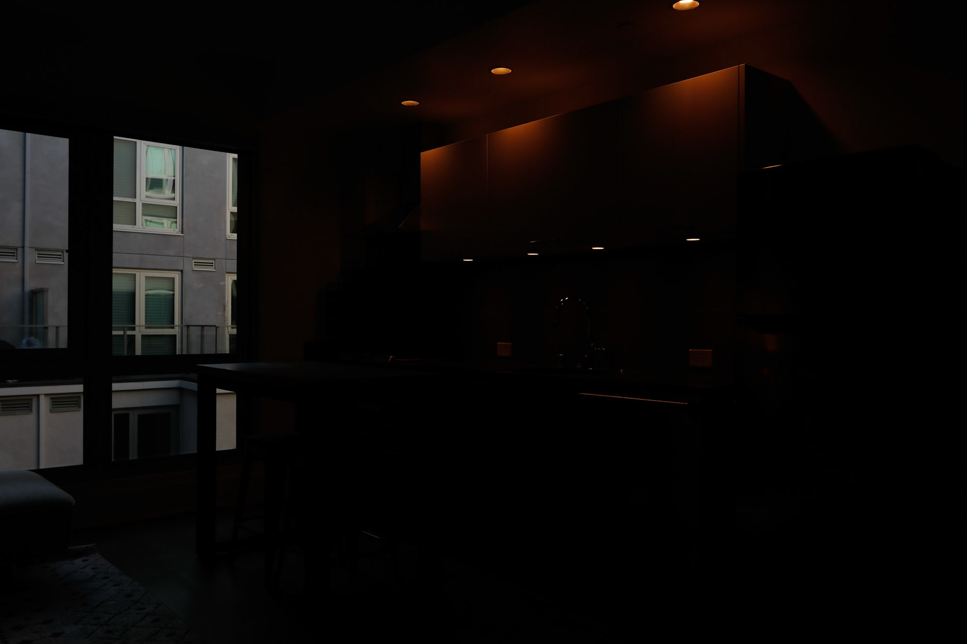 Market St, SF. 94103. AEB 5 Brackets-18